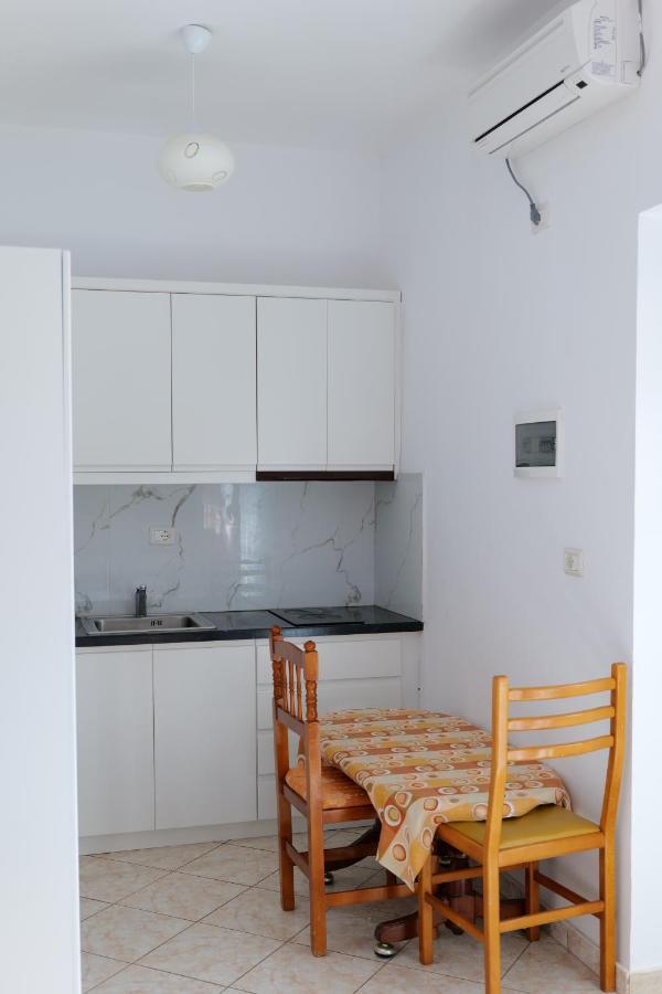 Vila Baka Ksamil Buitenkant foto