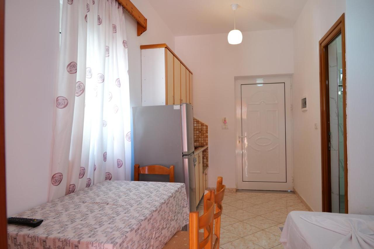 Vila Baka Ksamil Buitenkant foto
